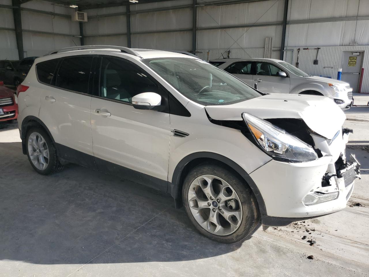 FORD ESCAPE TITANIUM