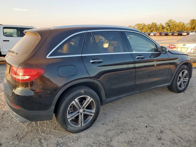 2016 MERCEDES-BENZ GLC 300 - WDC0G4JB2GF028435