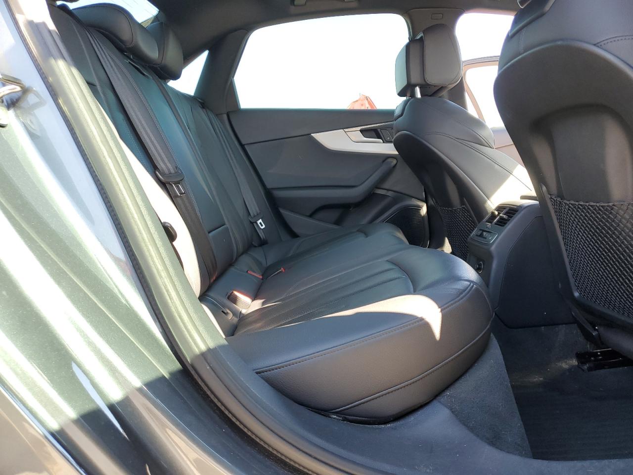 AUDI A4 PREMIUM PLUS