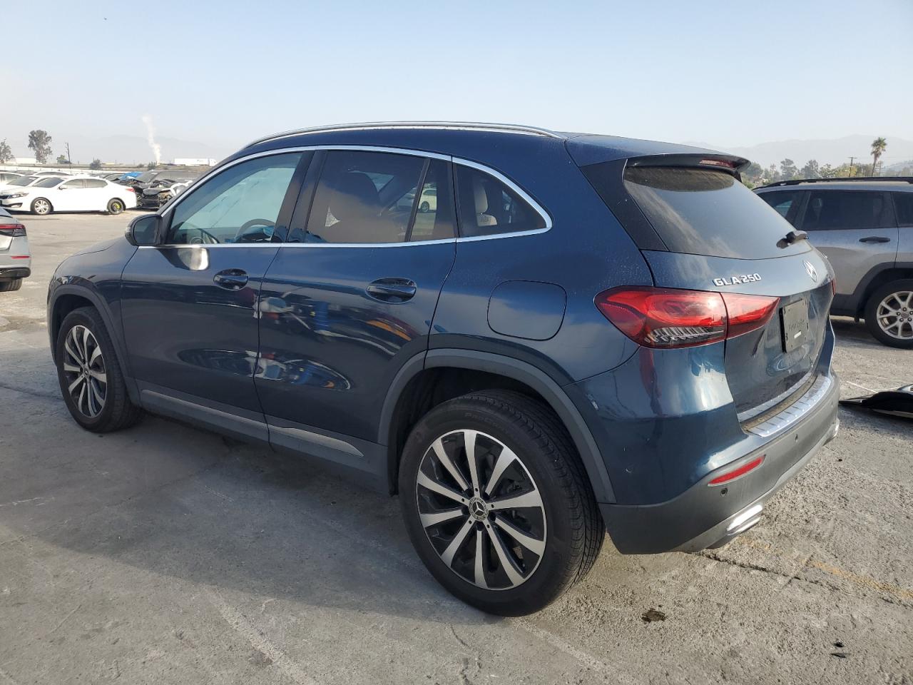 MERCEDES-BENZ GLA-CLASS 250 4MATIC