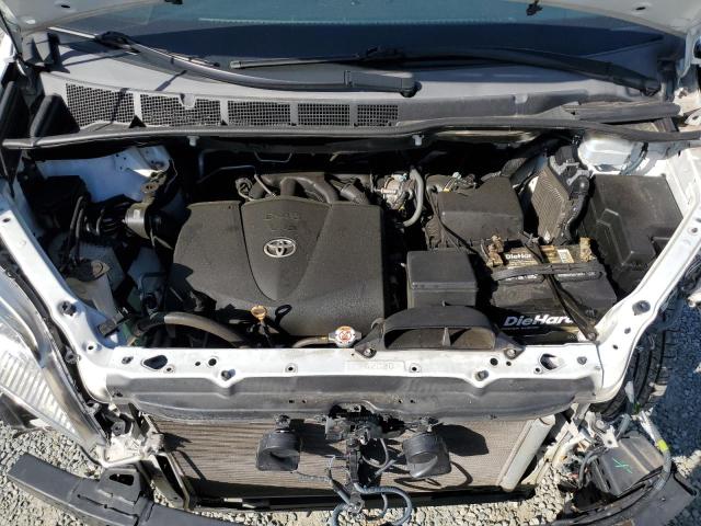 2019 TOYOTA SIENNA XLE - 5TDYZ3DC0KS991845