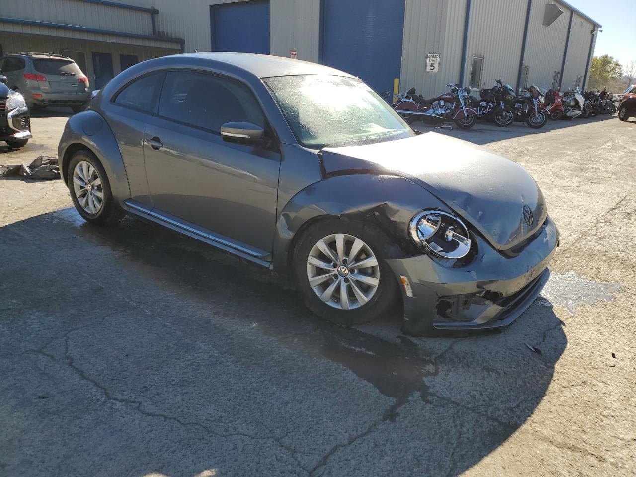 VOLKSWAGEN BEETLE S