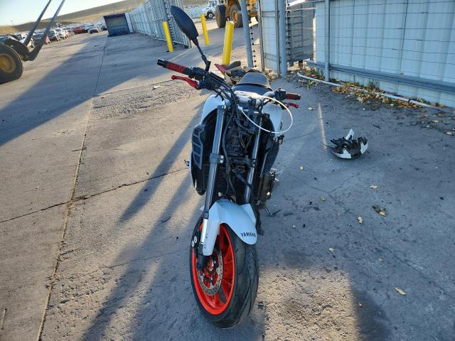 2019 YAMAHA MT09 C #3286927231