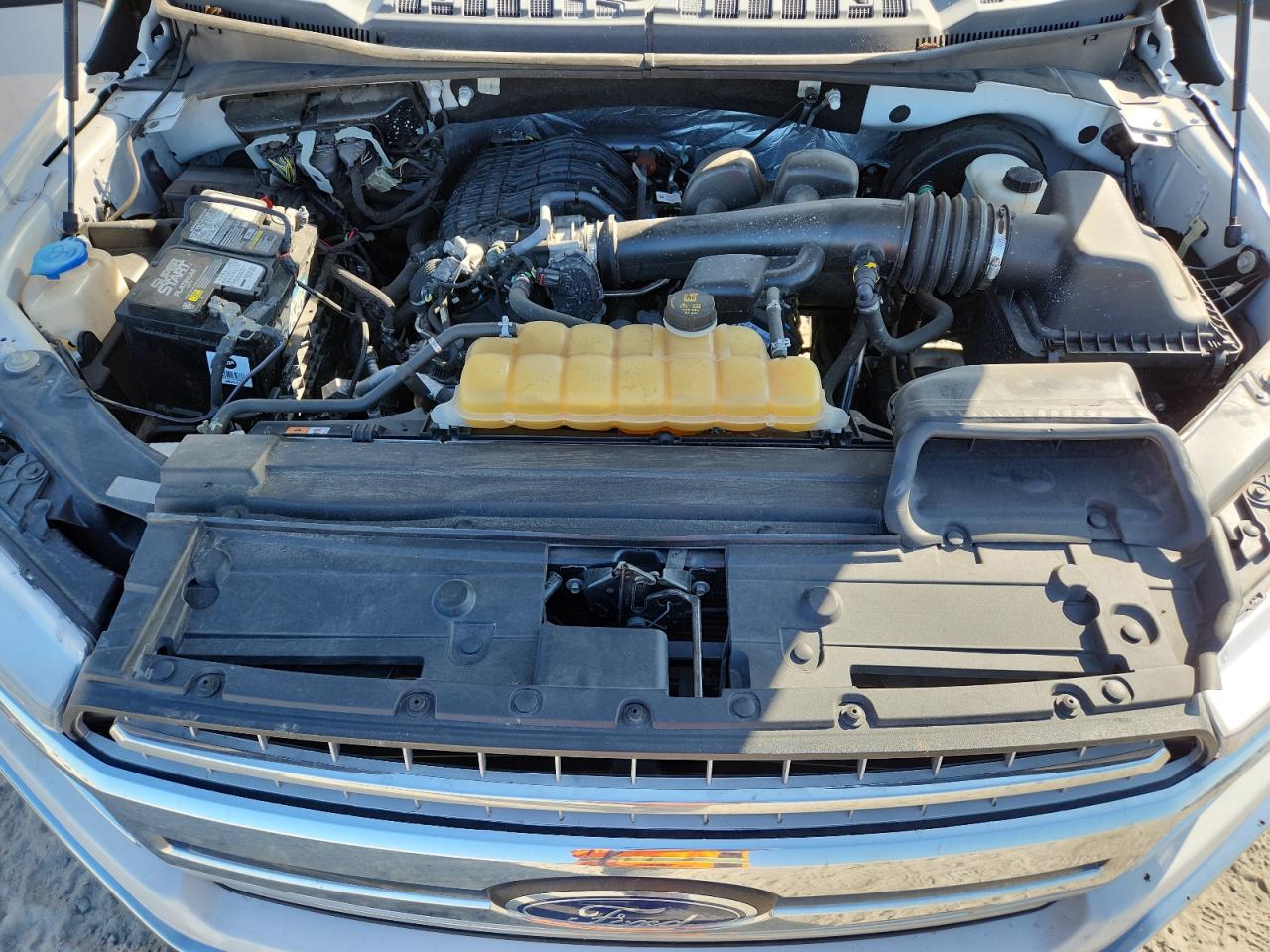 FORD F-150 SUPERCREW