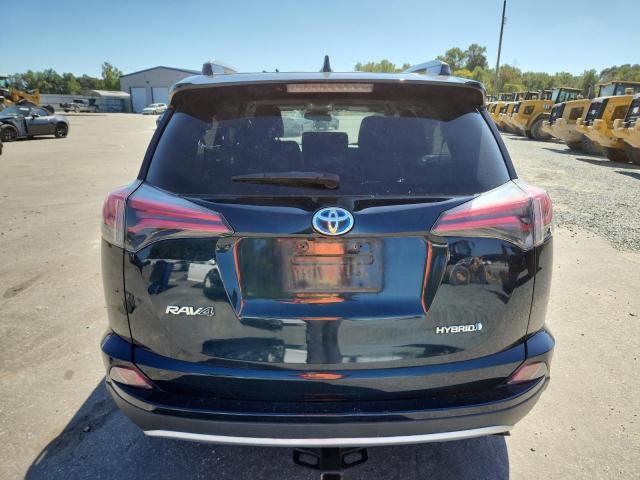 2018 TOYOTA RAV4 HV LE JTMRJREV2JD233658