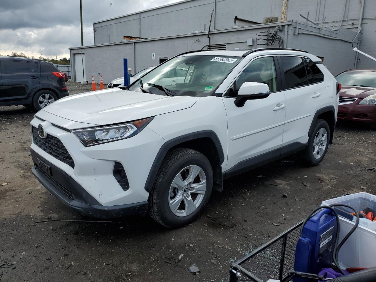 TOYOTA RAV4 XLE