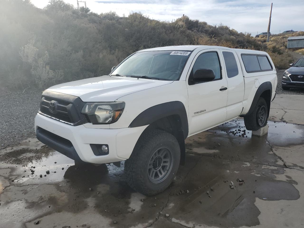 TOYOTA TACOMA