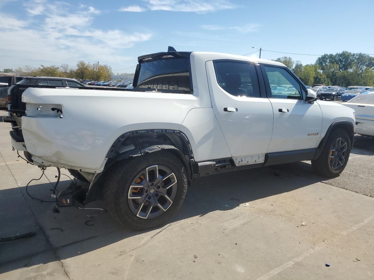 RIVIAN R1T LAUNCH EDITION