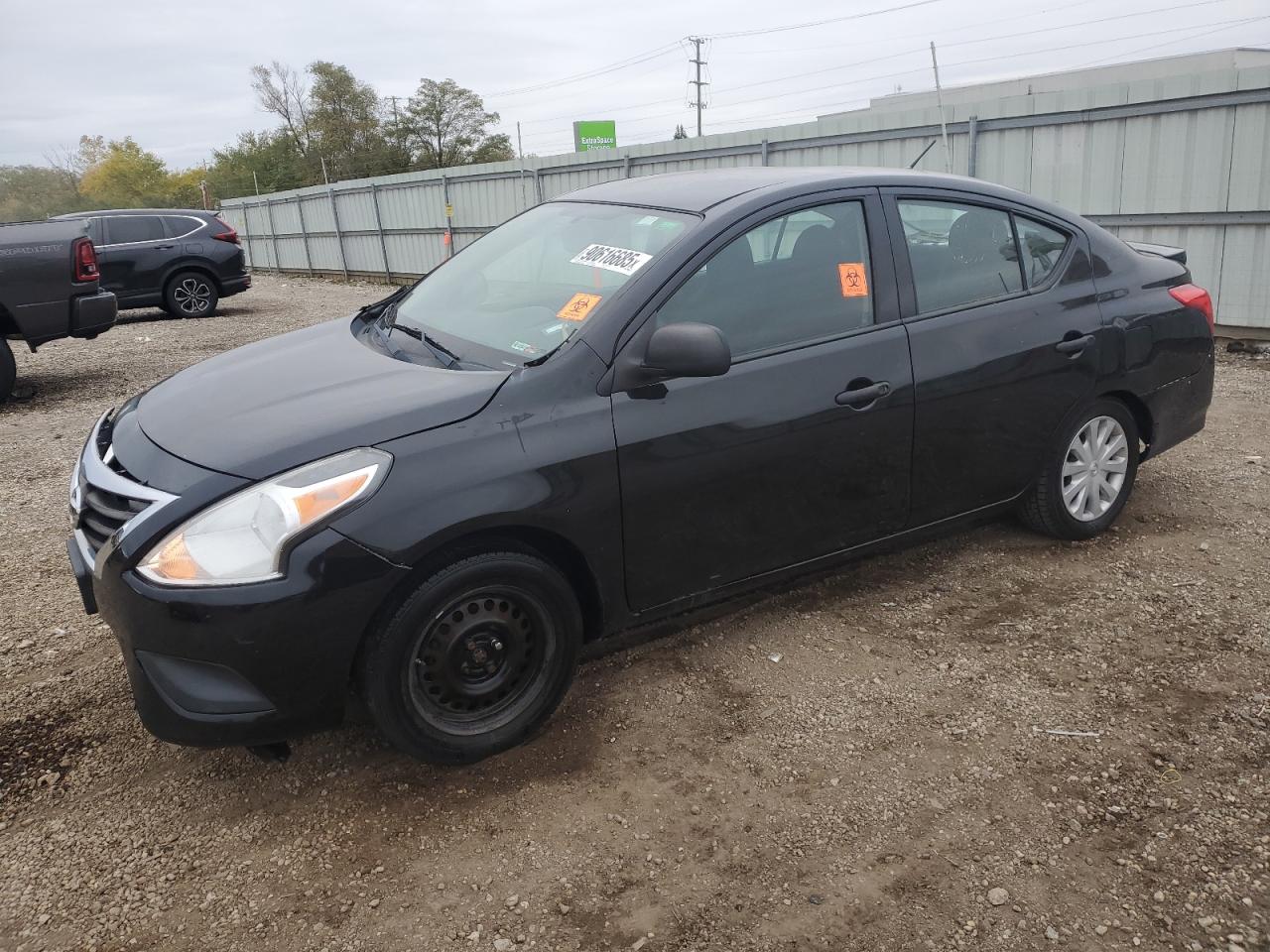 NISSAN VERSA S