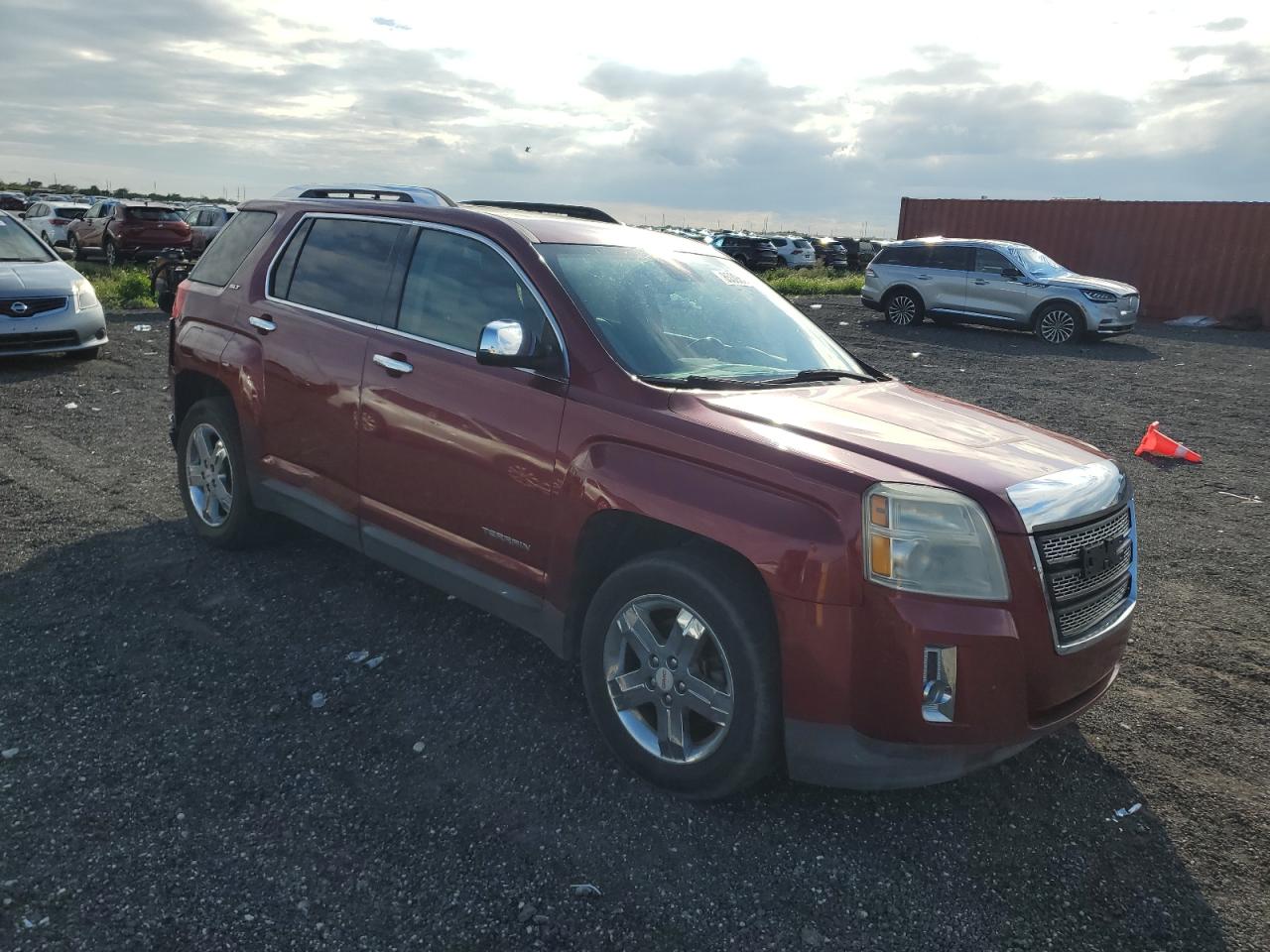 GMC TERRAIN SLT