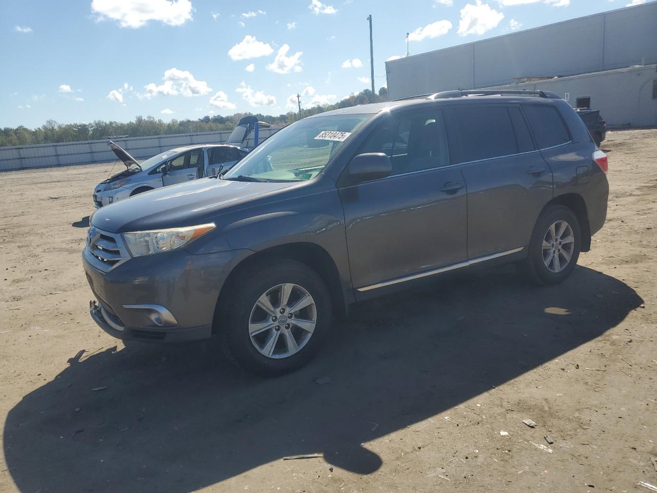 TOYOTA HIGHLANDER BASE