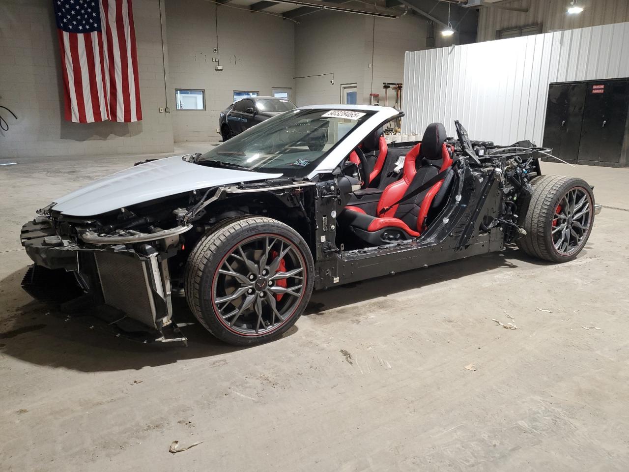 CHEVROLET CORVETTE STINGRAY 2LT