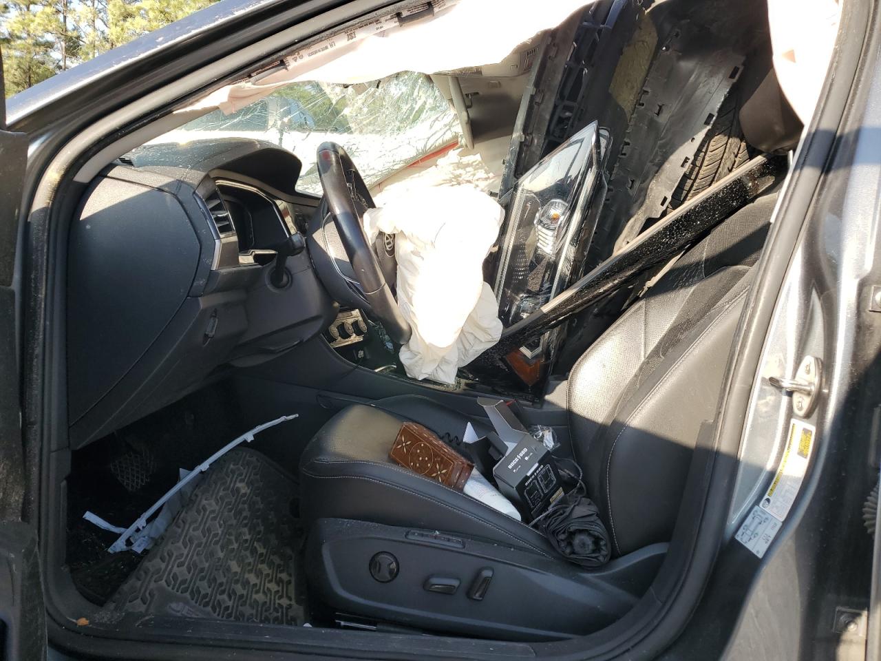 VOLKSWAGEN JETTA SEL PREMIUM