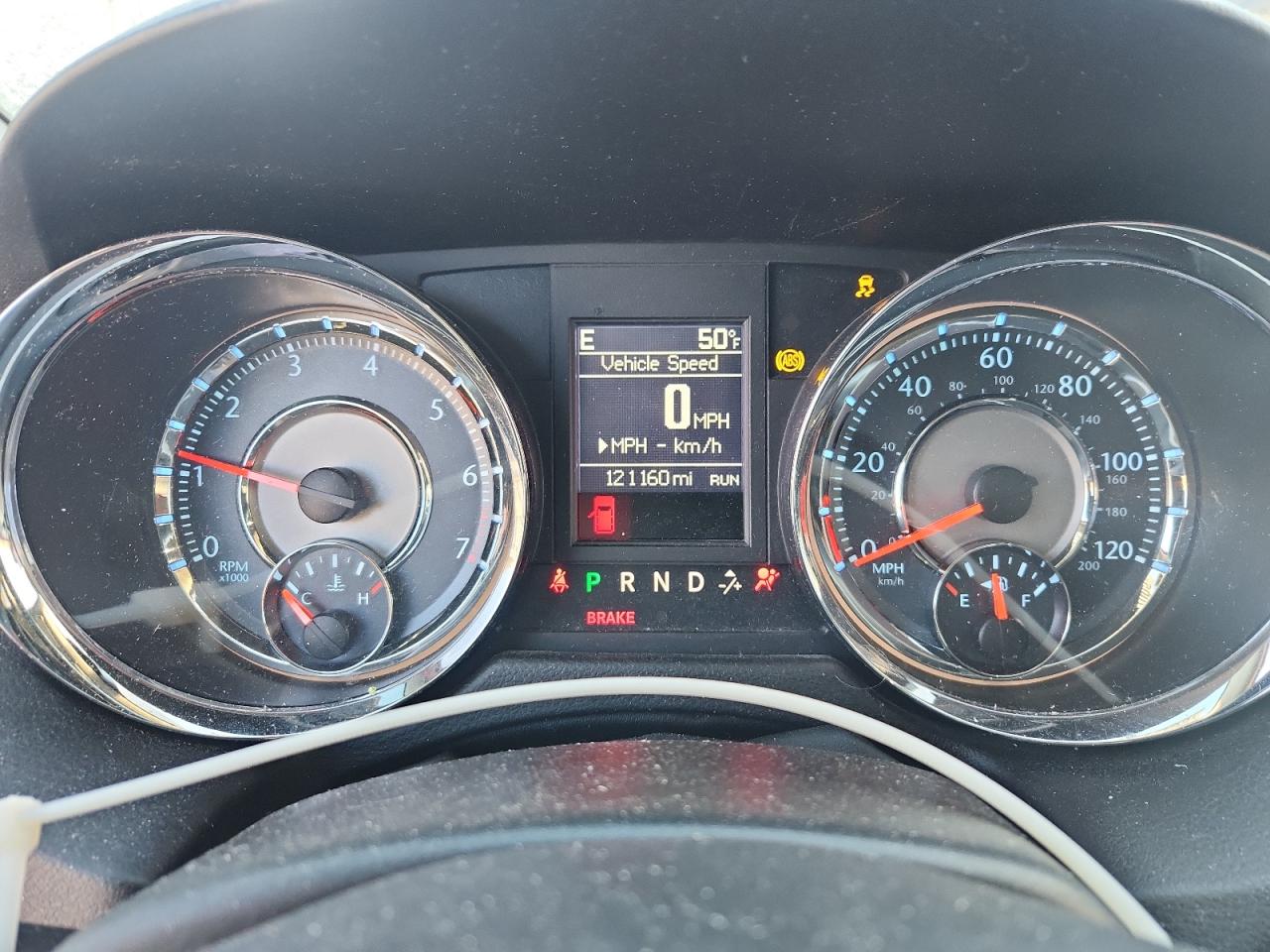 CHRYSLER TOWN & COUNTRY TOURING L