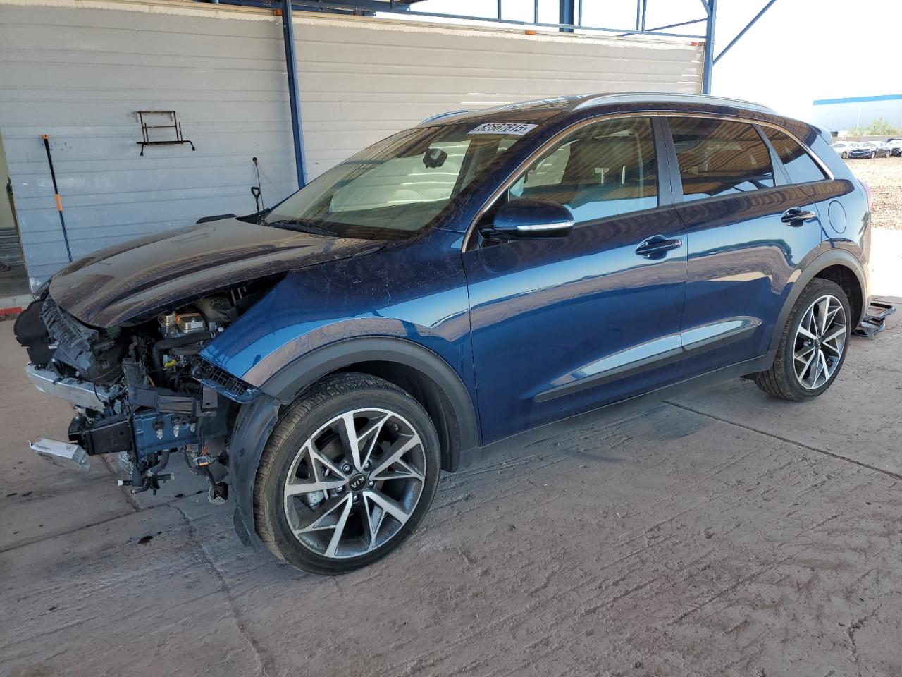 KIA NIRO TOURING