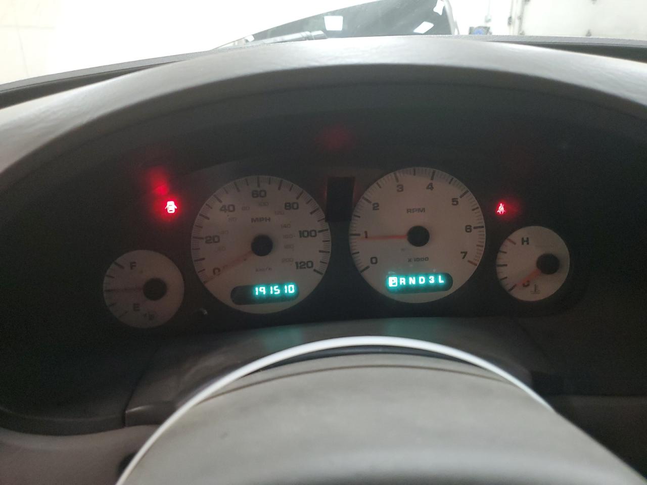 Lot #3277076176 2001 CHRYSLER VOYAGER LX