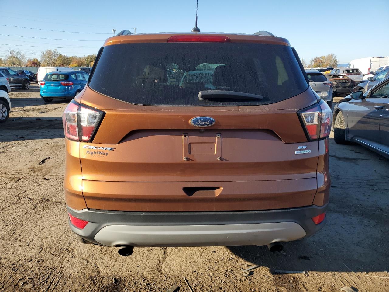 FORD ESCAPE SE