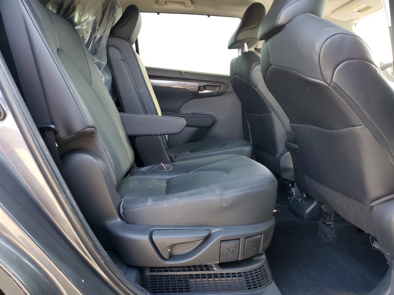 TOYOTA HIGHLANDER HYBRID LIMITED