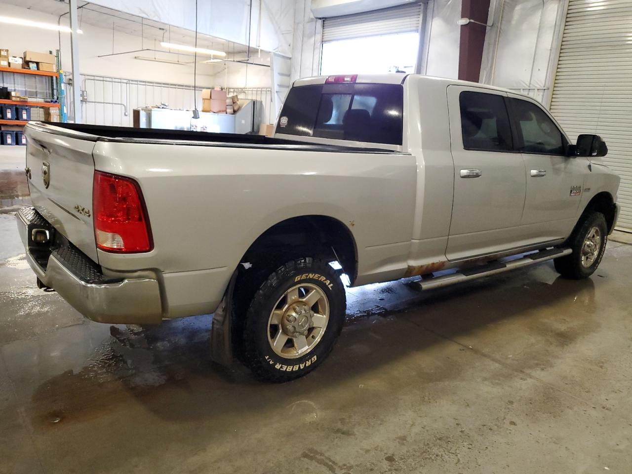 DODGE RAM 2500