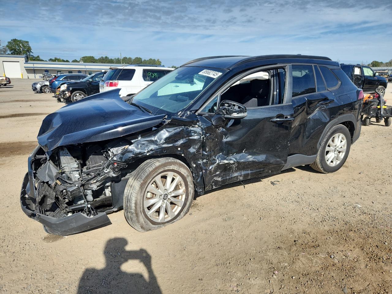 TOYOTA COROLLA CROSS LE