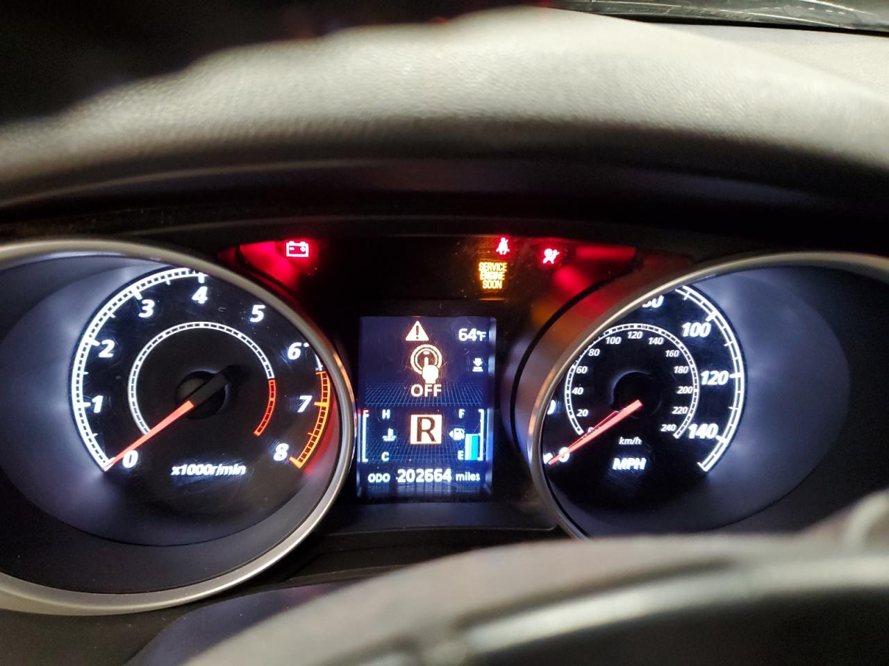 MITSUBISHI OUTLANDER SE