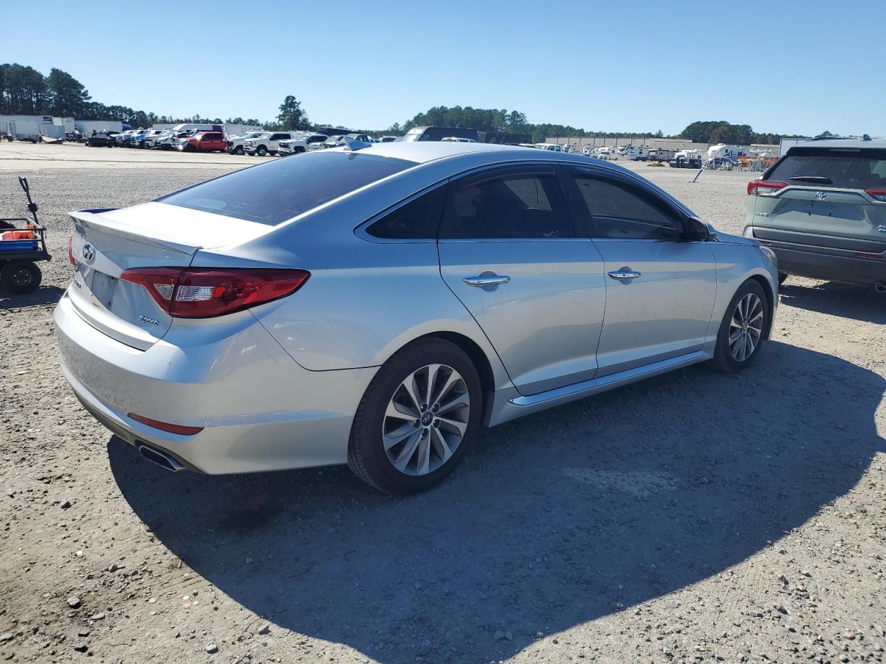 HYUNDAI SONATA SPORT