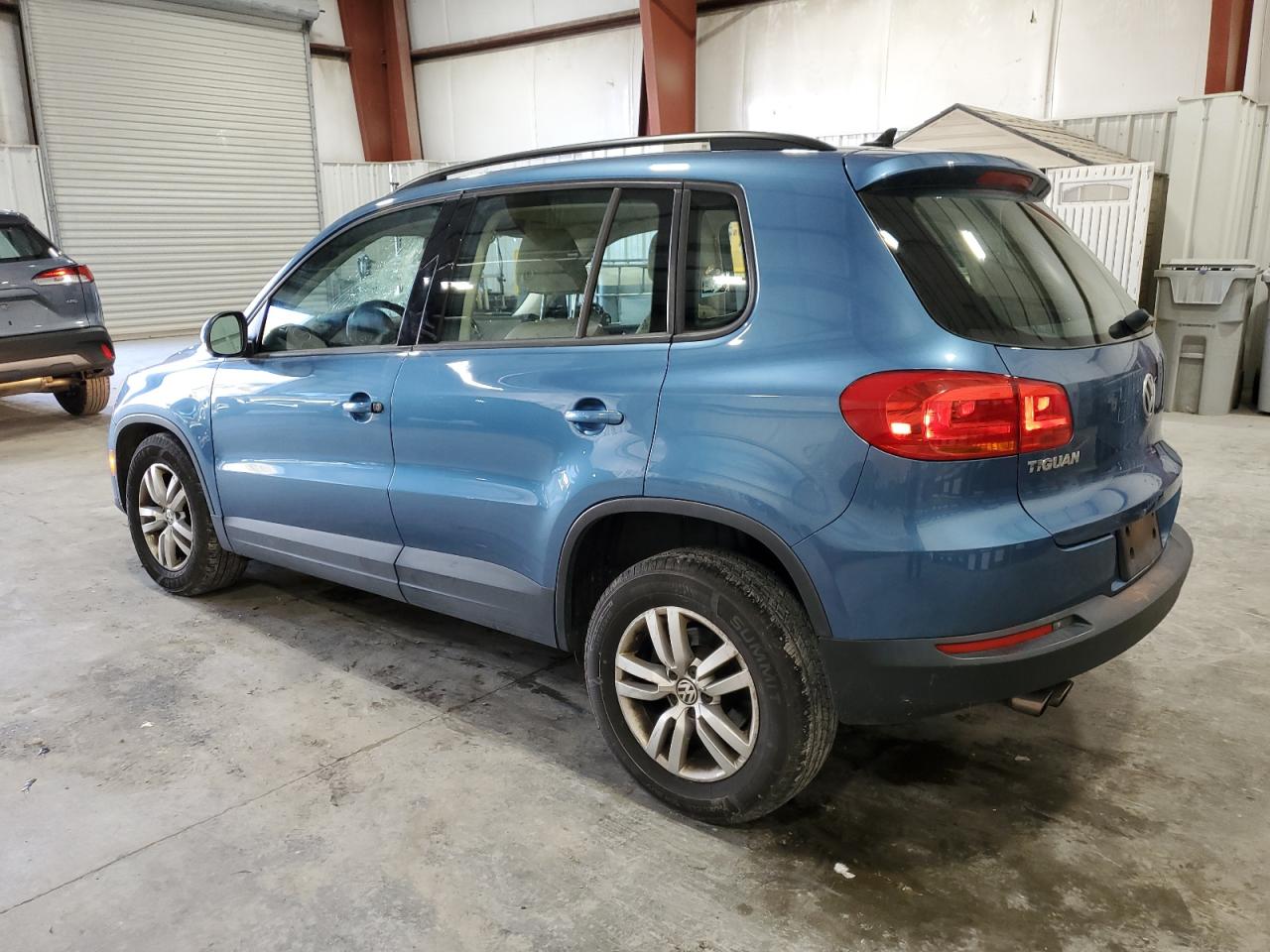 VOLKSWAGEN TIGUAN S