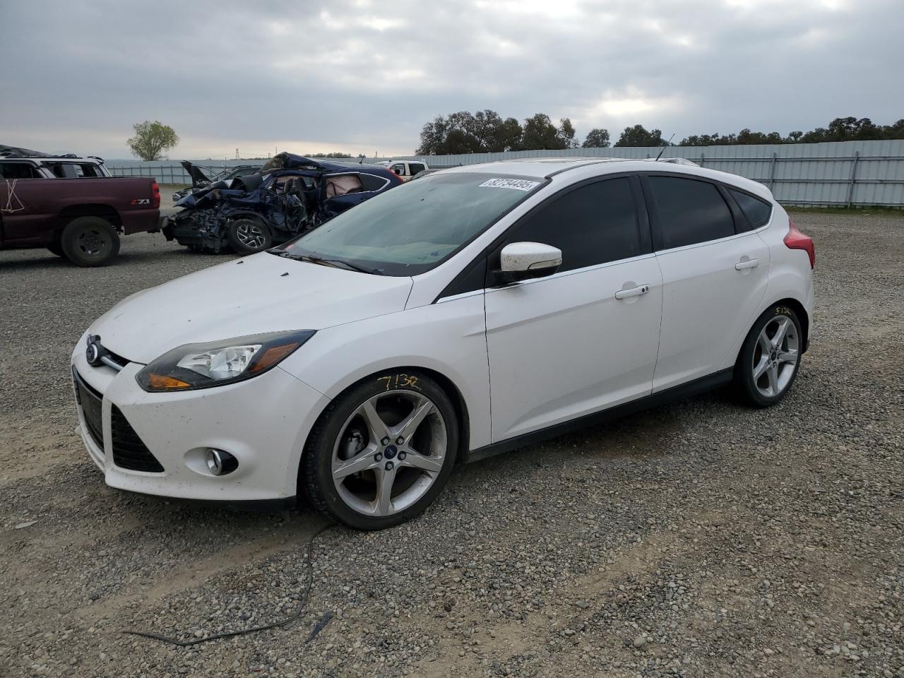 FORD FOCUS TITANIUM