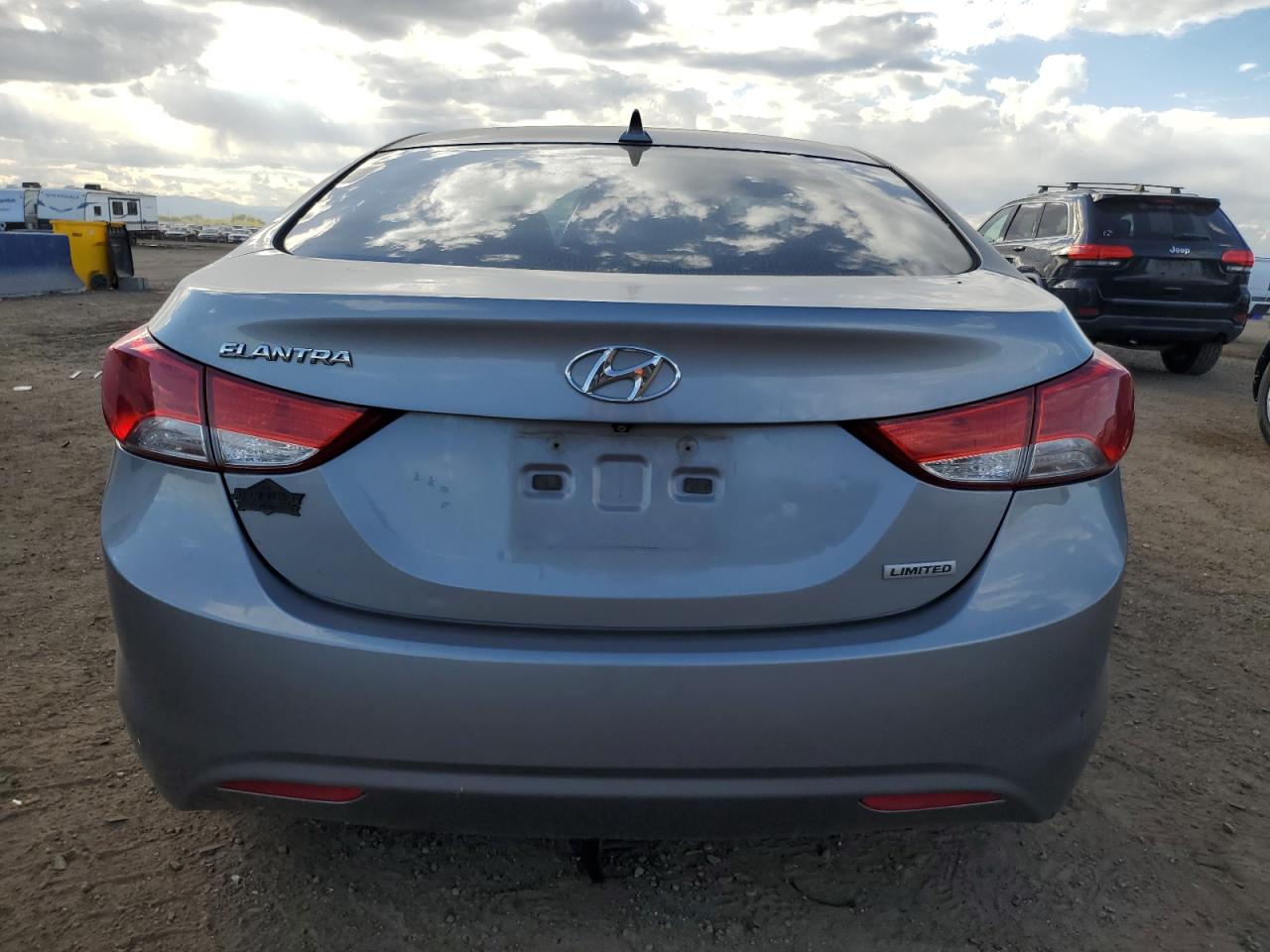 HYUNDAI ELANTRA GLS