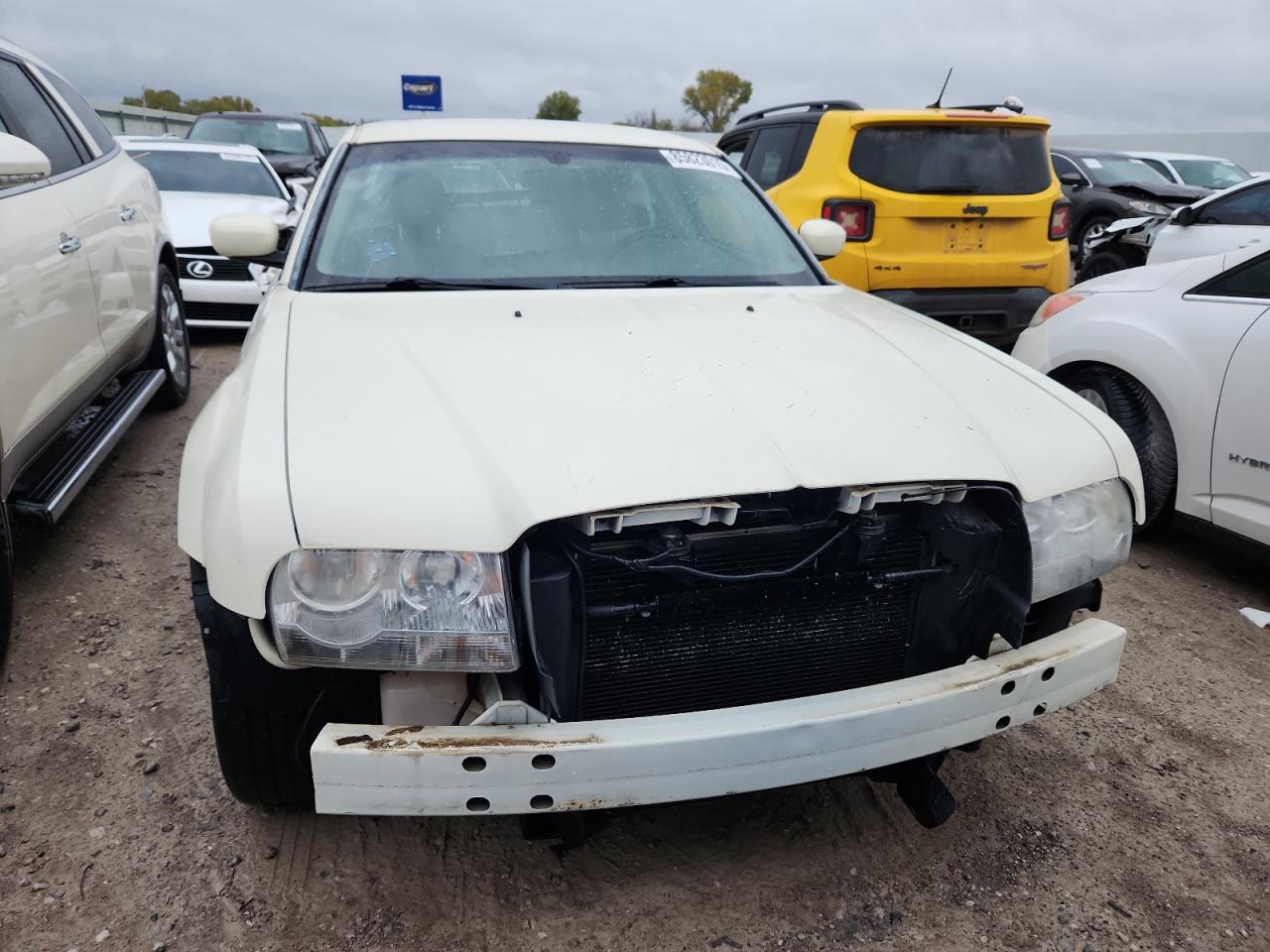 Lot #3286537157 2005 CHRYSLER 300 TOURIN