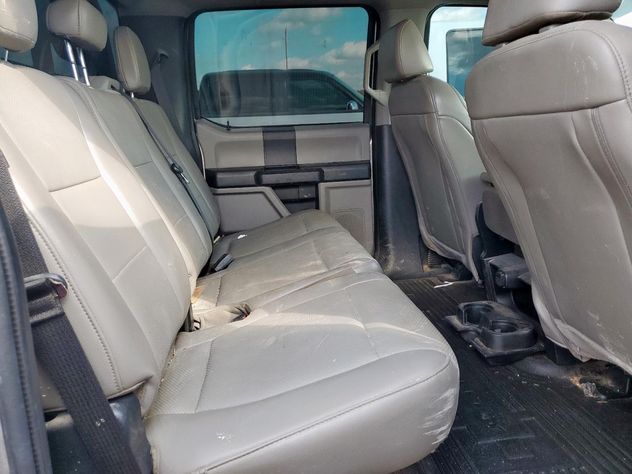 FORD F-250 SUPER DUTY