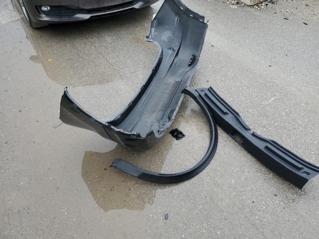 NISSAN ROGUE SPORT S