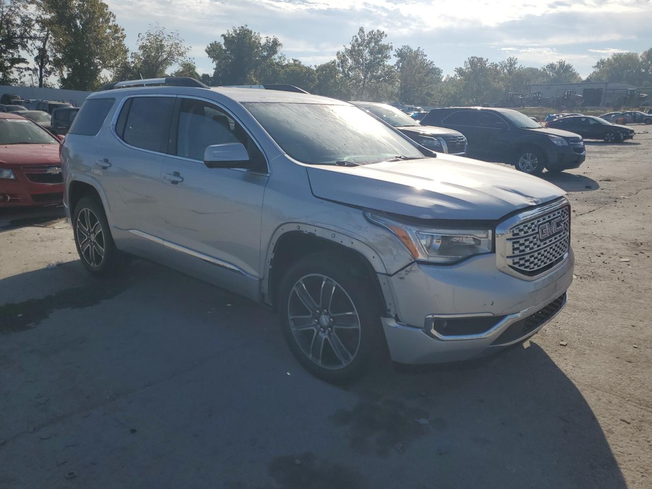 GMC ACADIA DENALI