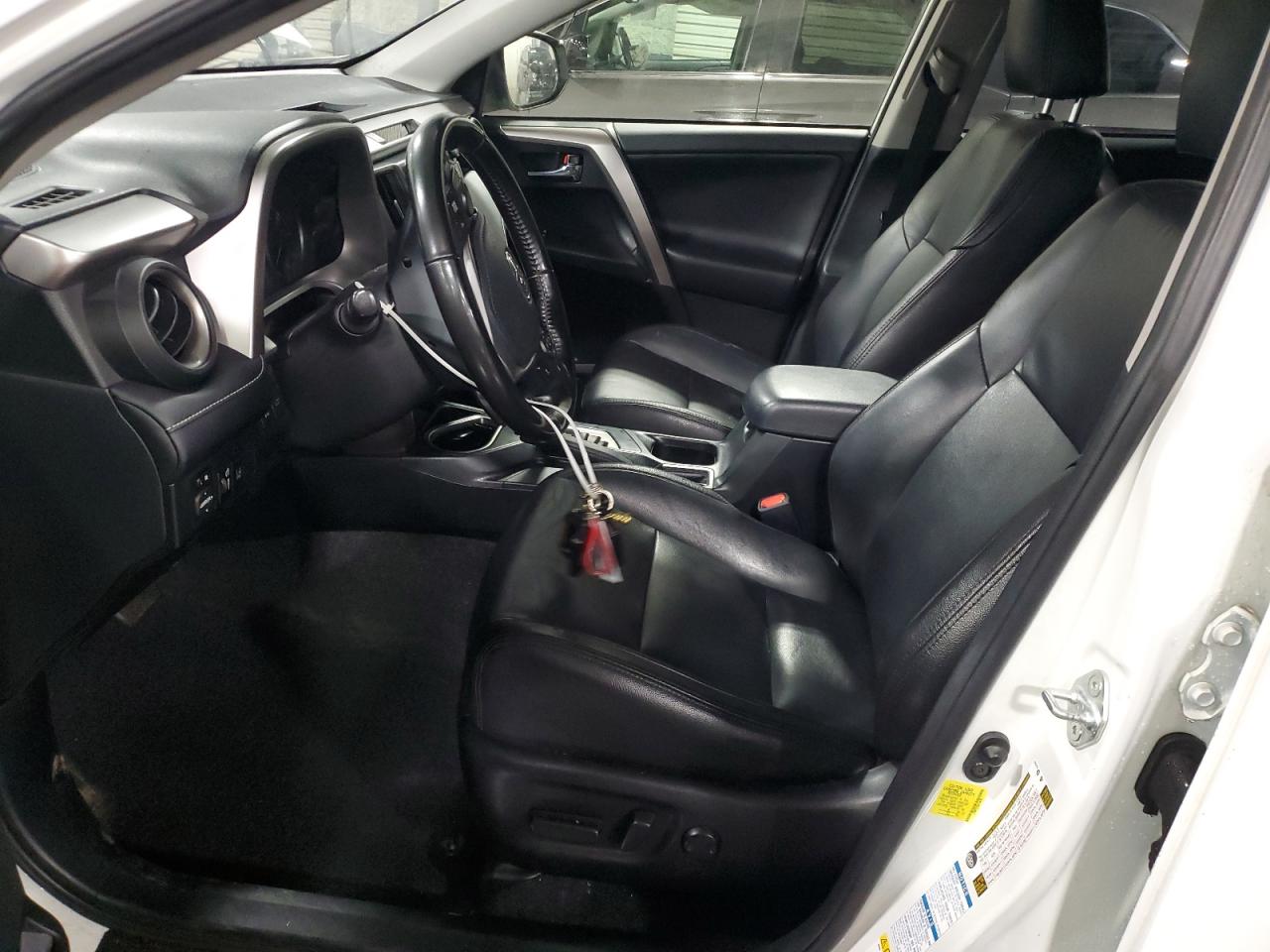 TOYOTA RAV4 ADVENTURE