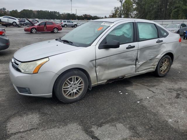 Global Auto Auctions: 2010 FORD FOCUS SE