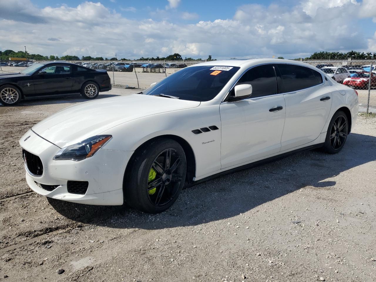  Salvage Maserati Quattropor