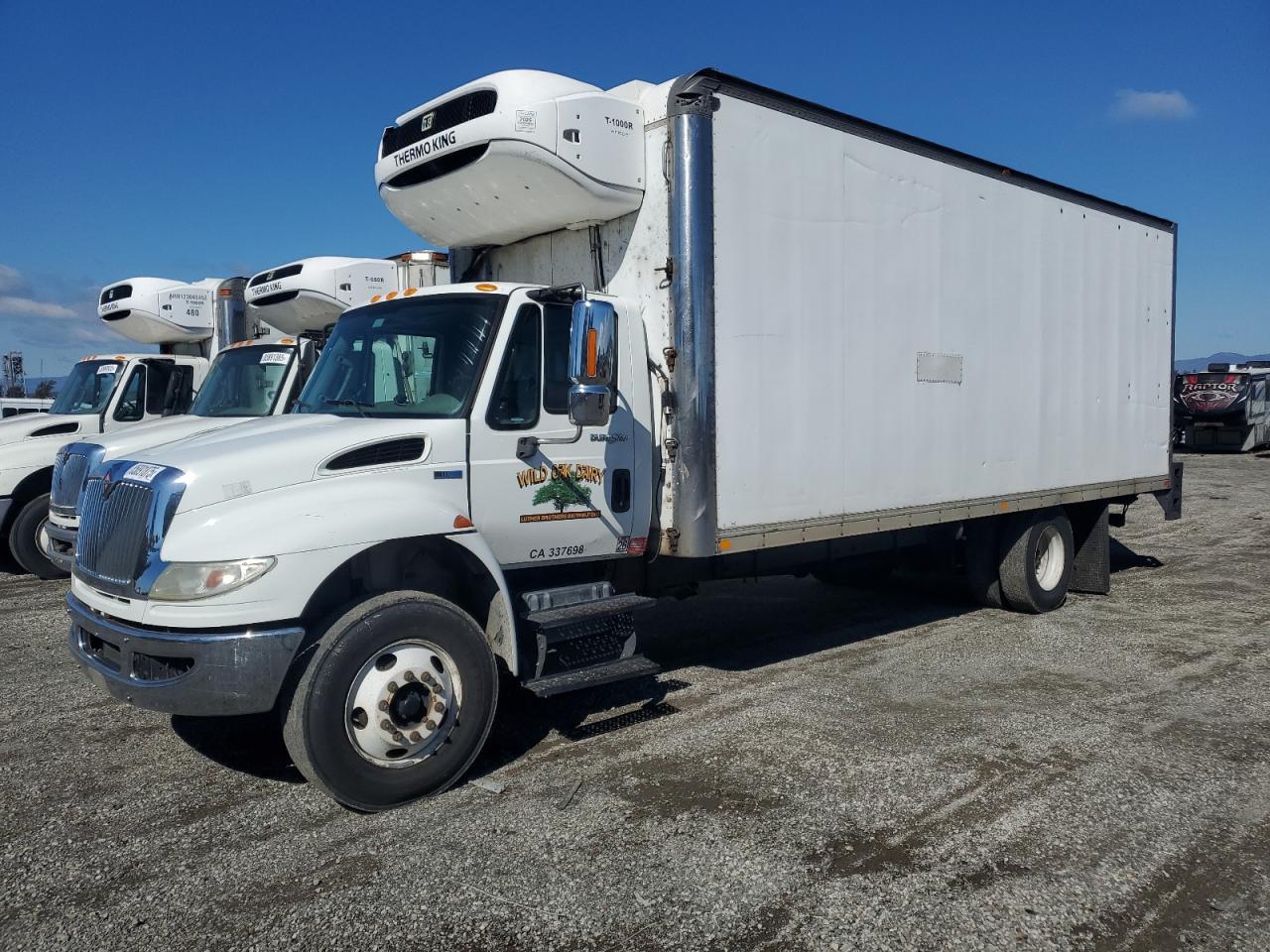 Lot #3268340026 2012 INTERNATIONAL 4000 4300
