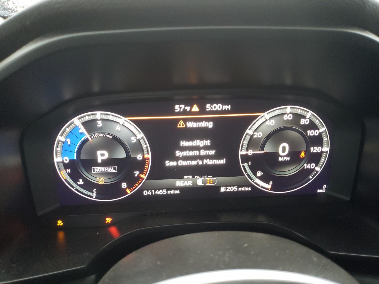 MITSUBISHI OUTLANDER SE