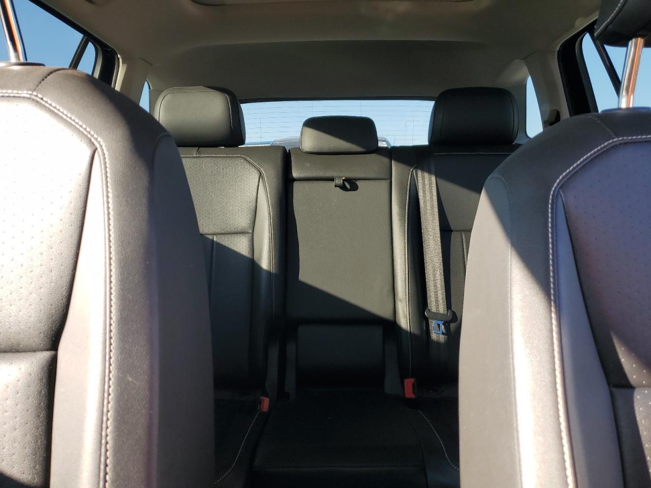 VOLKSWAGEN TIGUAN SE