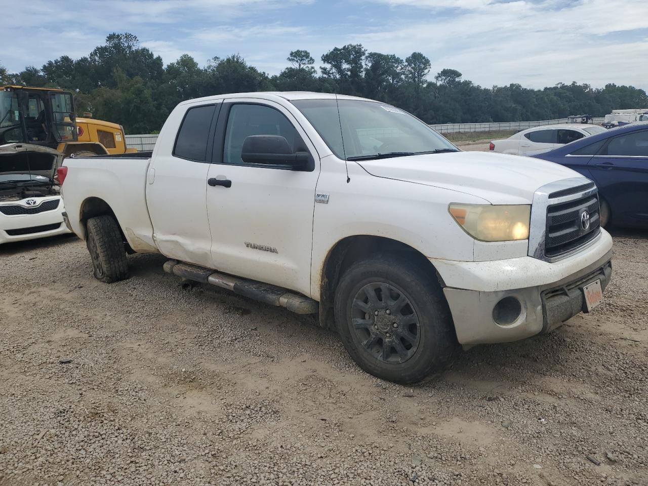 TOYOTA TUNDRA DOUBLE CAB SR5
