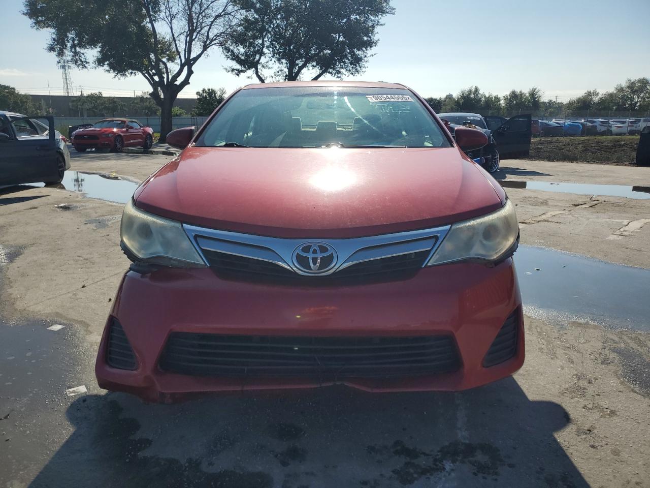 TOYOTA CAMRY BASE