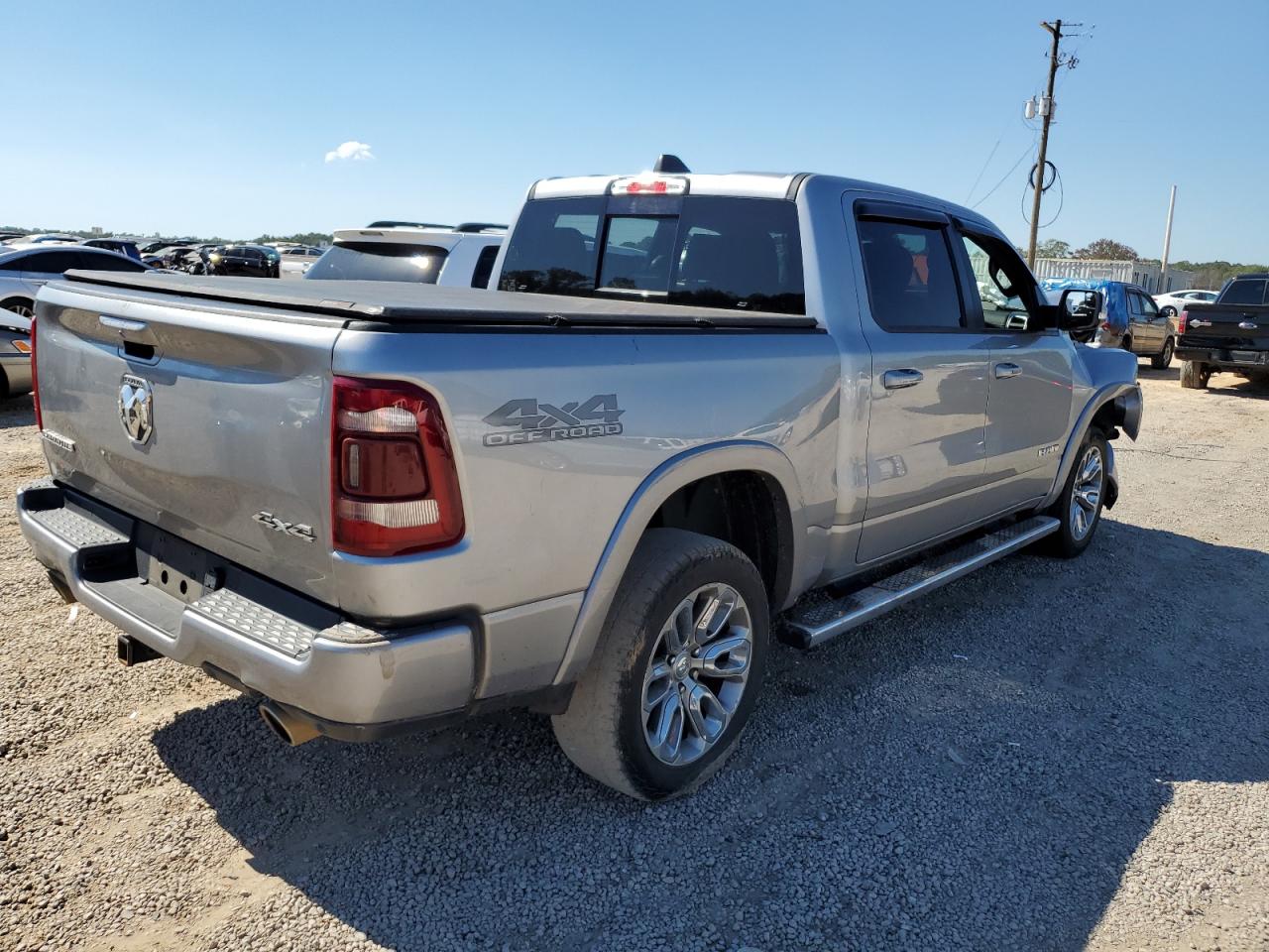 RAM 1500 LARAMIE