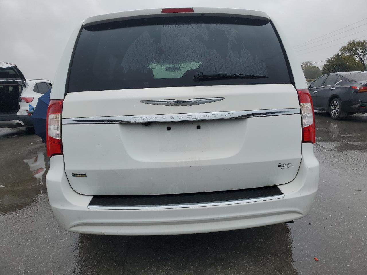 CHRYSLER TOWN & COUNTRY TOURING