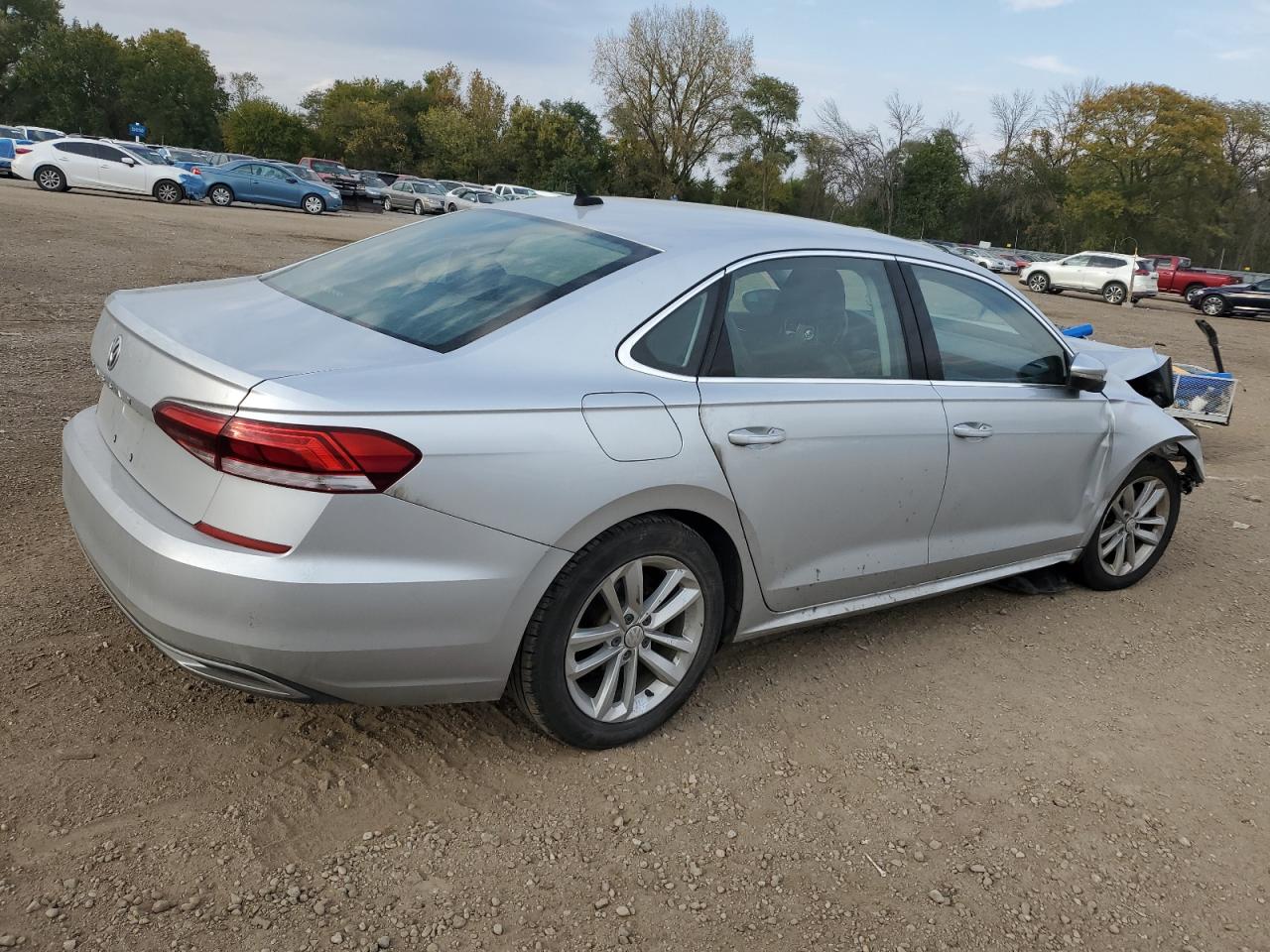 VOLKSWAGEN PASSAT SE