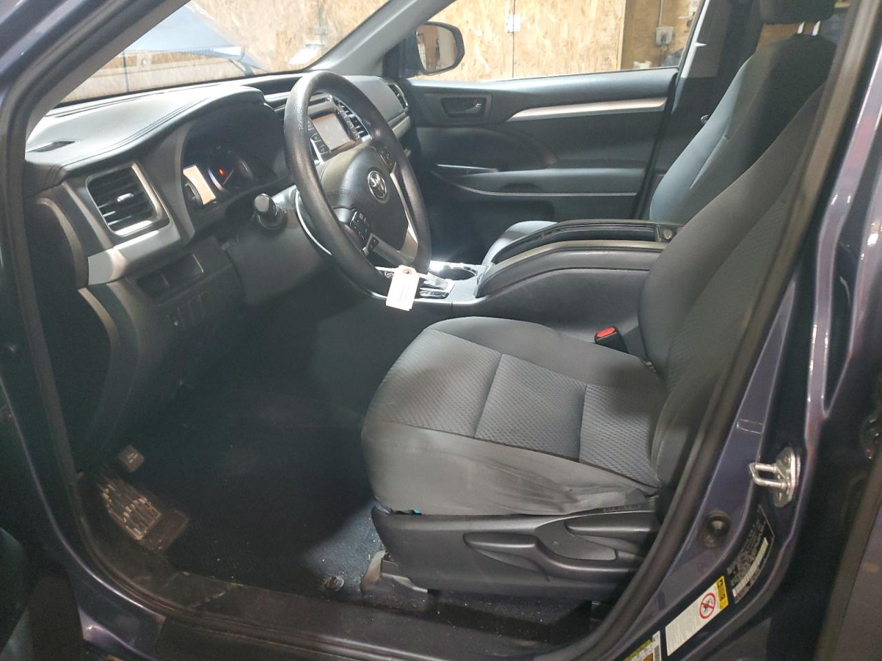 TOYOTA HIGHLANDER LE