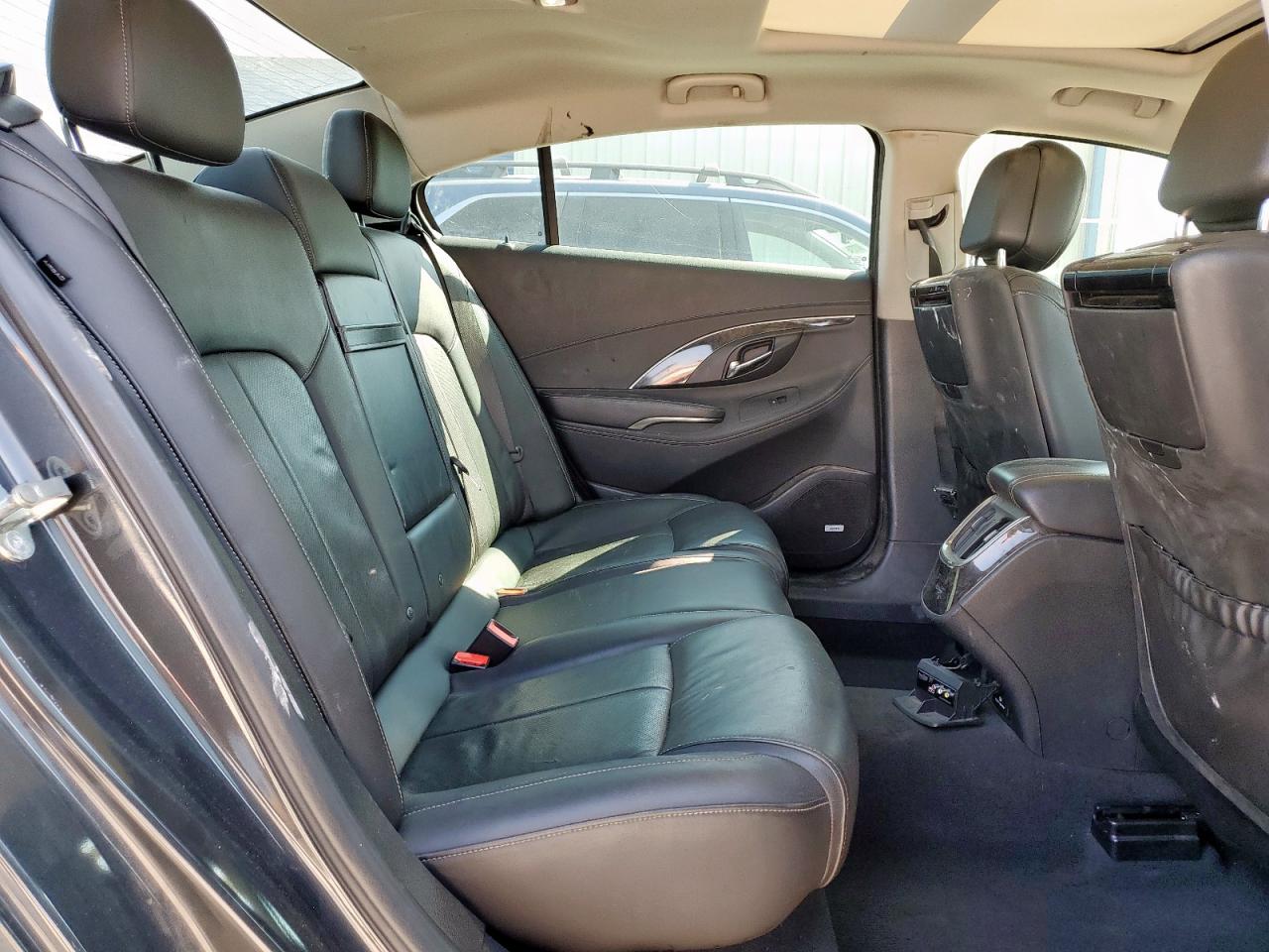 BUICK LACROSSE TOURING