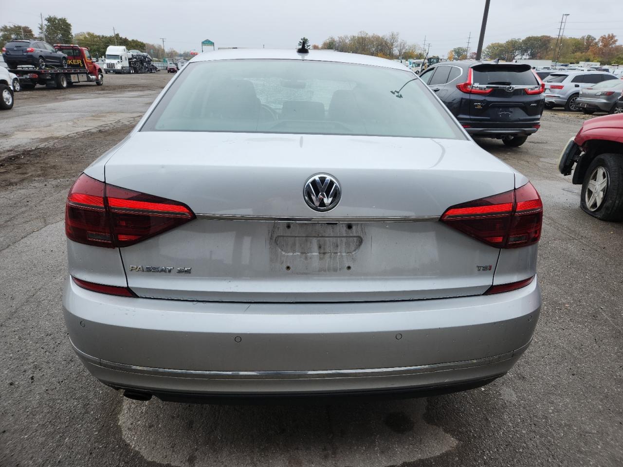 VOLKSWAGEN PASSAT SE