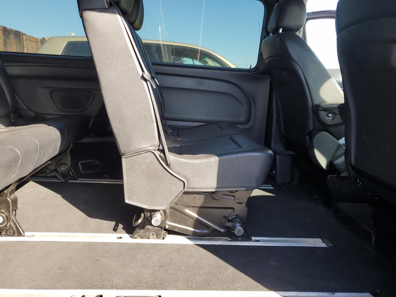 MERCEDES-BENZ METRIS