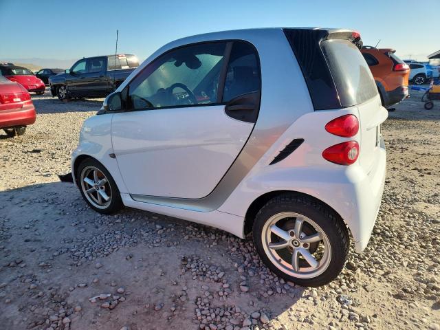 2011 SMART FORTWO PUR - WMEEJ3BA2BK483462