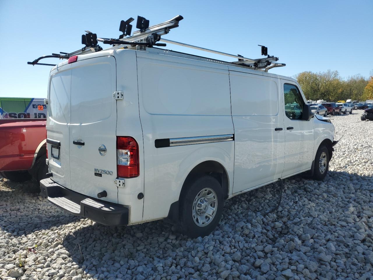 NISSAN NV2500 2500 S